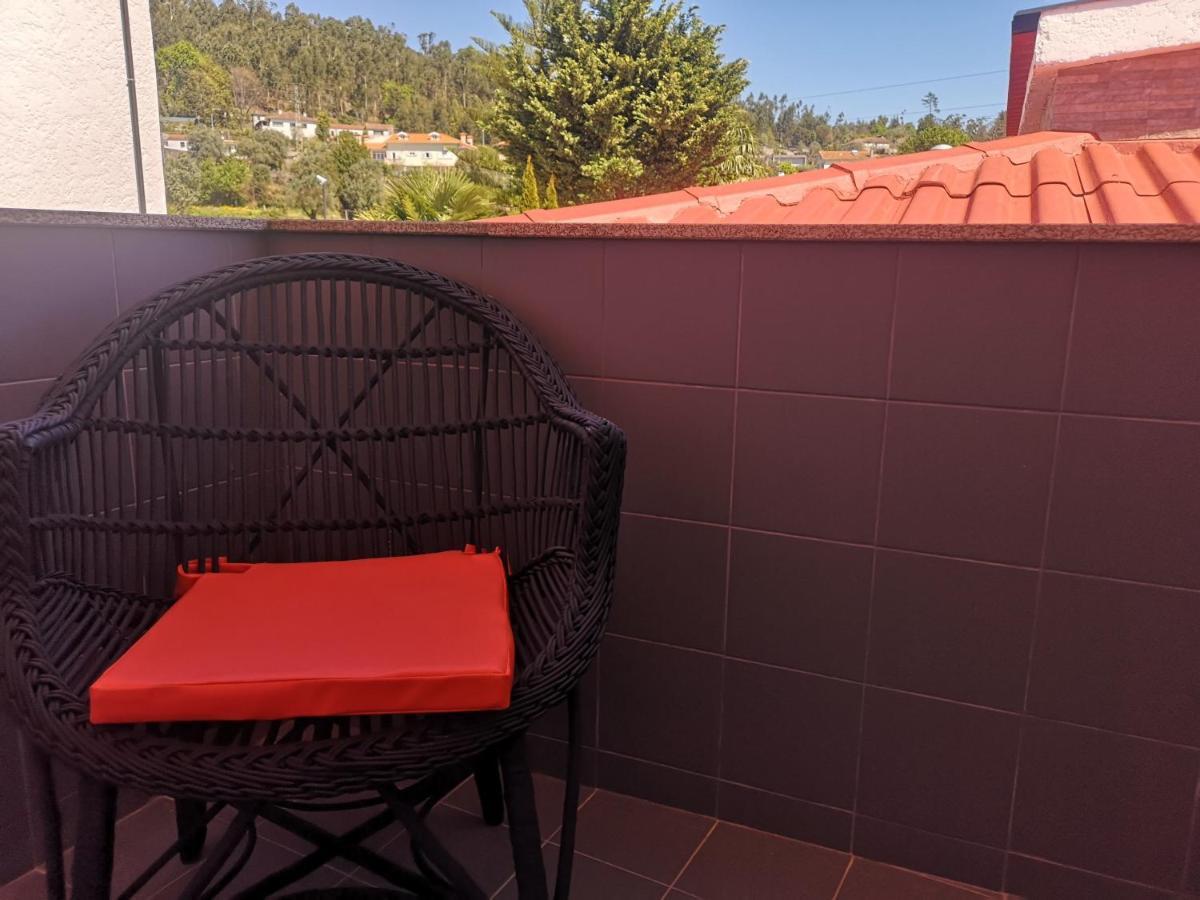 Leonchic - Guest House Com Piscina De Agua Salgada Barcelos Exterior foto